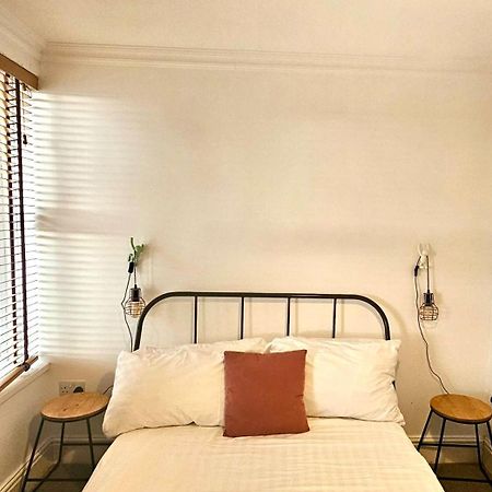 Thompson Apartments By Switchback Stays Кардиф Екстериор снимка